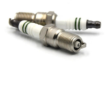 خرید Q6RTIP-13 شمع اصل Iridium Platinum جایگزین FAW MAZDA Car NGK BP6EFS Bosch H6DC Autolite 103 Champion S10YCC تولید آنلاین
