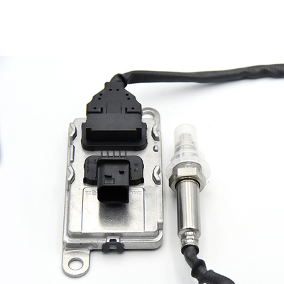 تعویض 2139930 5WK97348A سنسور اکسیژن نیتروژن سنسور NOx 24 ولت برای DAF